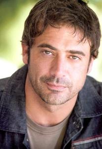 photo-of-jeffrey-dean-morgan